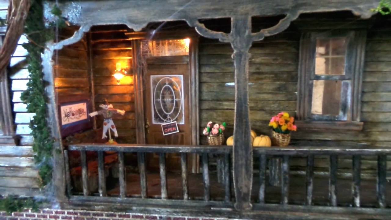 Tour of Abandoned Spooky Miniature Dollhouse