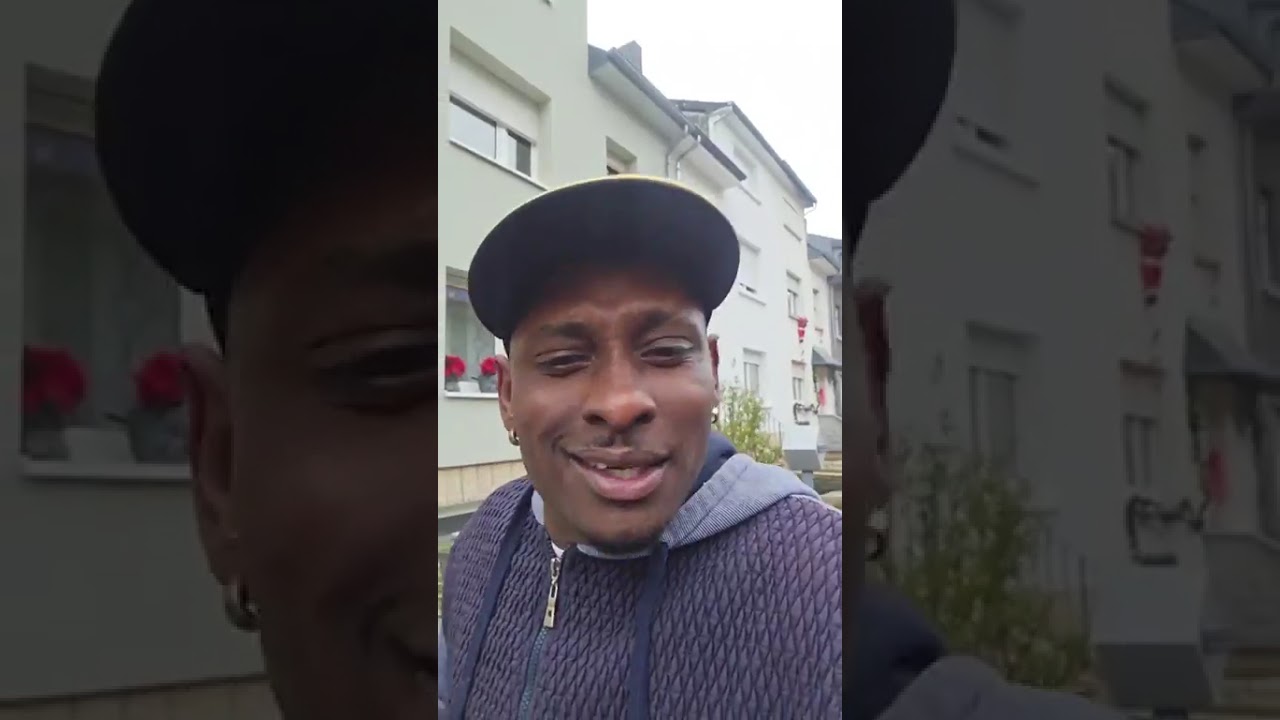 Mudjer co marido dento casa bai casa la cabo verde