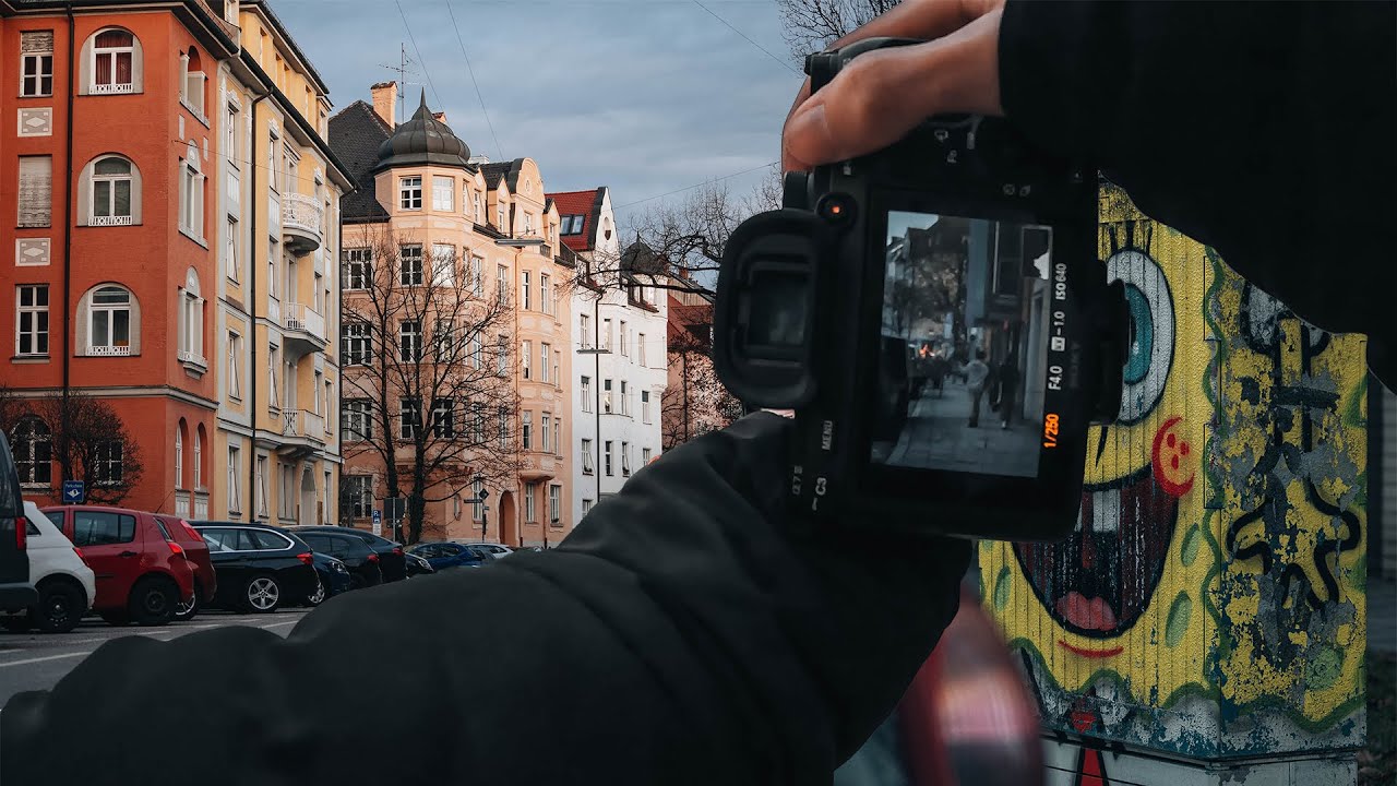 Munich Street Photography with 70-200mm