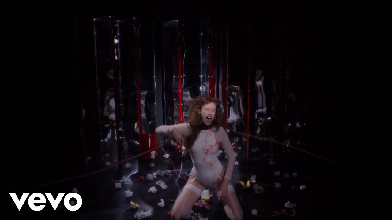 Maiah Manser - WOW