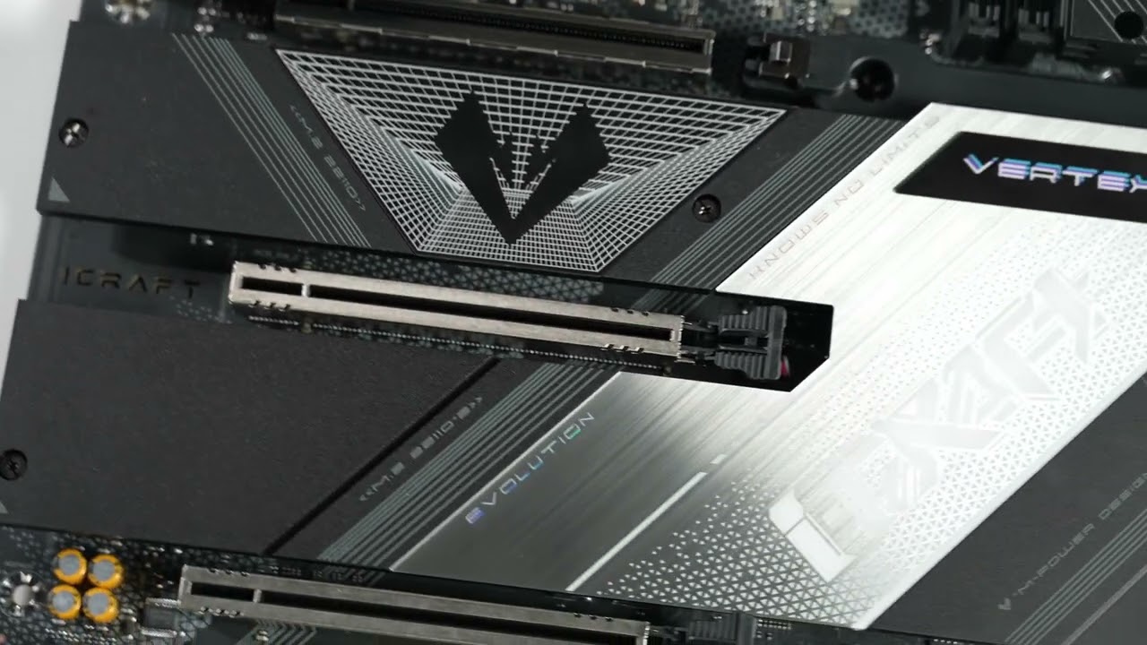 COMPUTEX 2025 MS-iCraft Z890 Vertex
