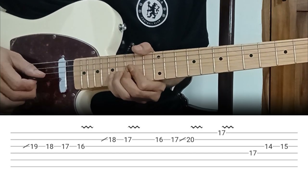 Avenged Sevenfold - Nightmare guitar solo (Tutorial with Tab)