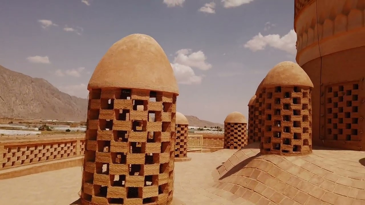بزرگترین کبوترخانه جهان / The largest pigeon tower in the world