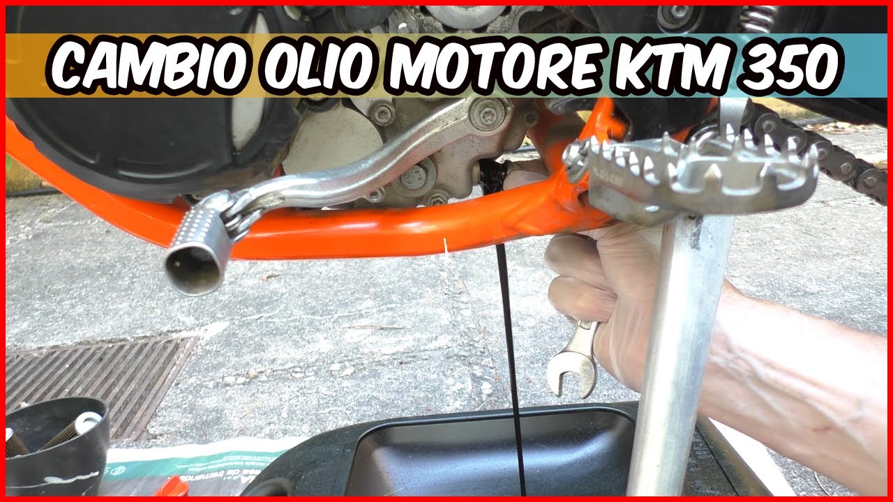 Come cambiare l'olio motore al KTM 350
