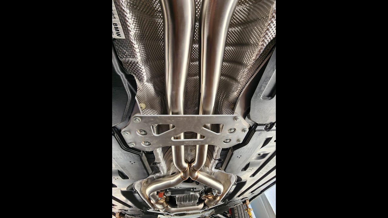Installing the Dinan X pipe in my 2024 BMW G82 M4 Competition