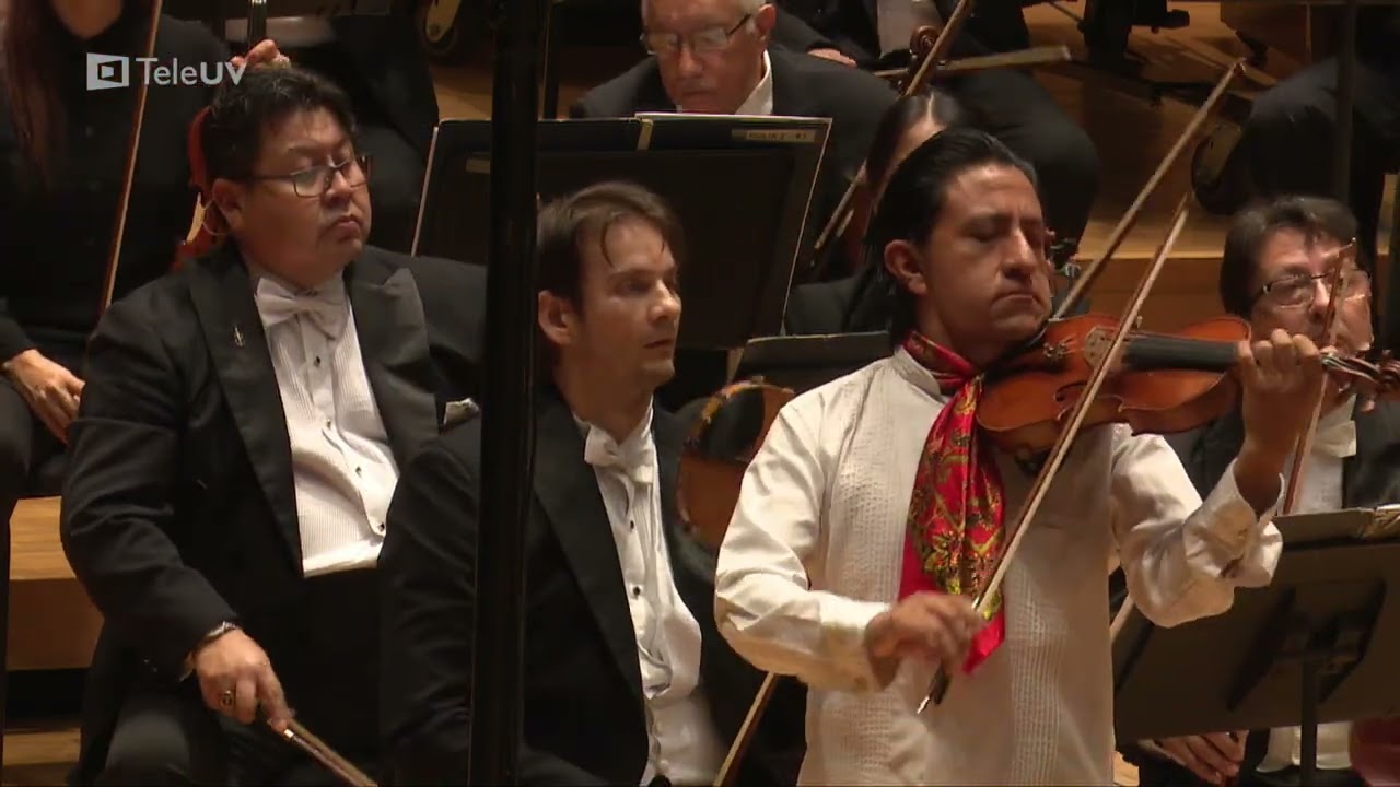 Lomán, Concierto para violín huasteco con Eduardo Carlos Juárez López - Natalia Salinas/OSX