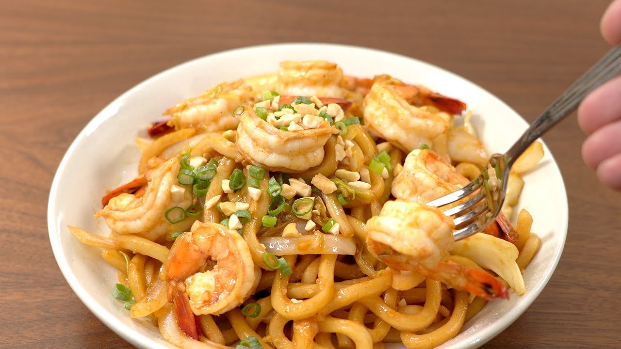 Рецепт, который вам понравится Stir-Fry Shrimp Udon Noodles