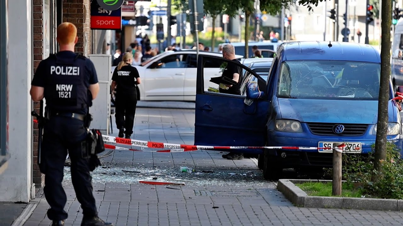[BRANDANSCHLAG AUF WETTBÜRO | SOLINGEN] - 1 Toter und 4 Verletzte in der Innenstadt -