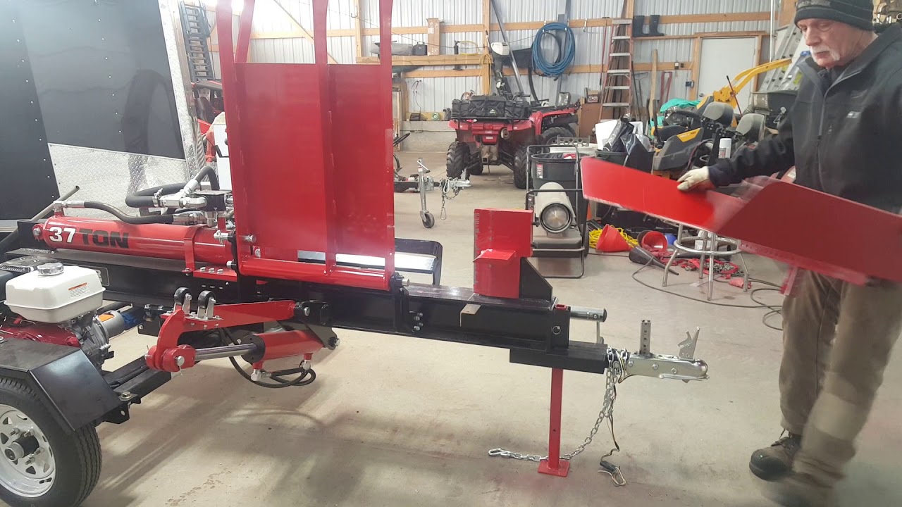 Northern tool 37 ton log splitter with log lift.