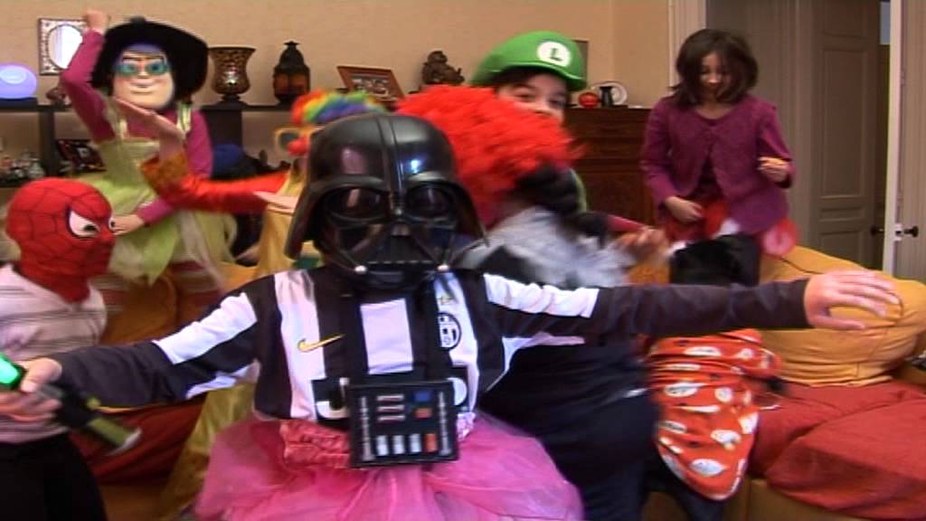 HARLEM SHAKE : Paul fait sont Harlem Shake avec ses amis