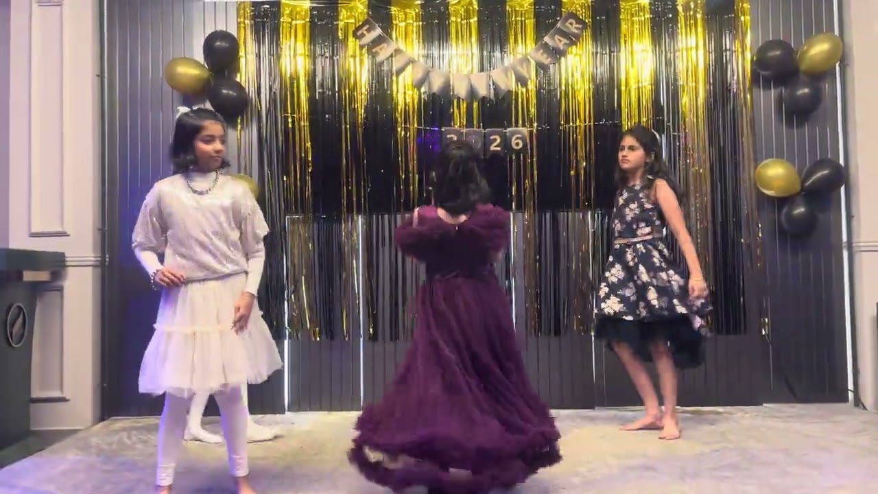 Shaky shaky, Dhating naach, Saturday dance performance, new year stage program, #shakyshaky #dance 