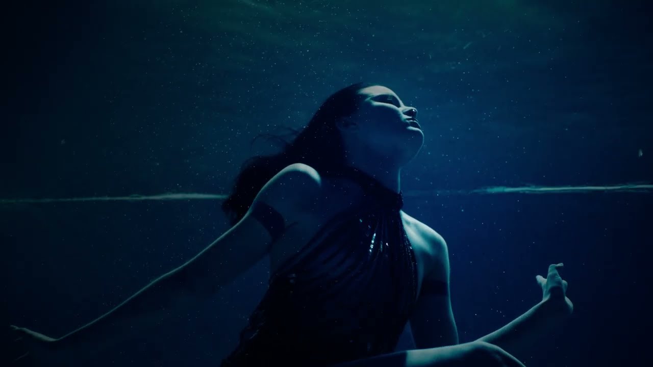 Olivia | An Underwater Portrait Film
