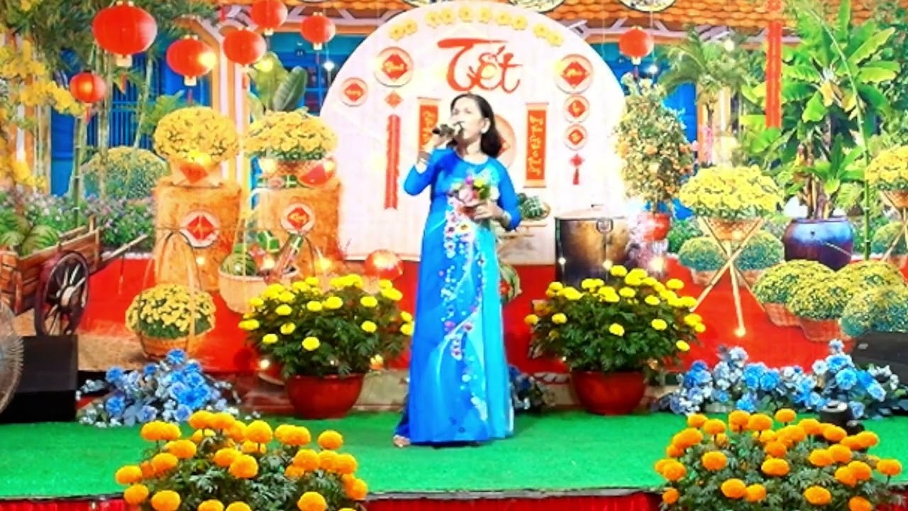 XIN TRÒN TUỔI LOẠN / NGỌC KHƯƠNG / CLB TRUNG TIẾN