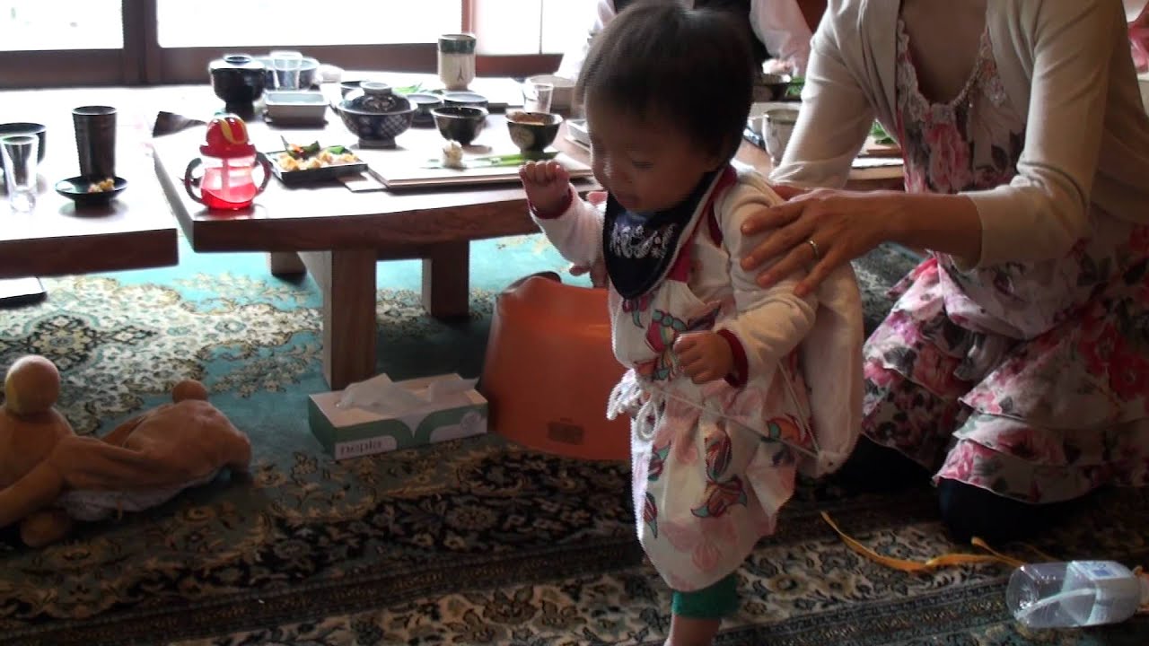 姫成-一升餅背負って20110612141848