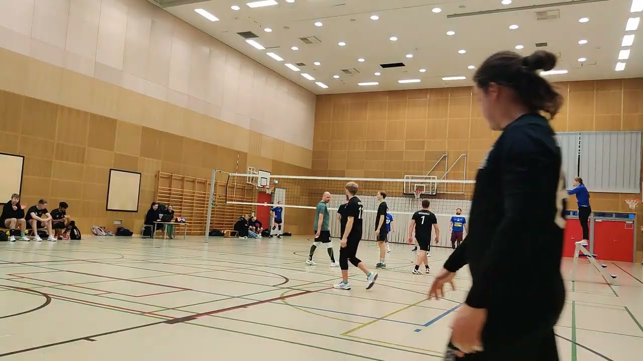 Bombbe vs Ploki, erä 3. Lentopallon miesten aluesarja Keski-Suomi, 17.1.2026.