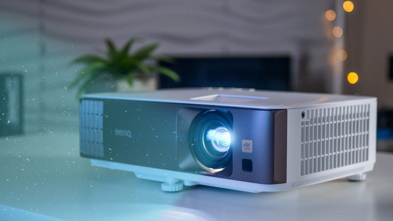 Ez már lassan tényleg MOZI - BenQ W1800 4K projektor