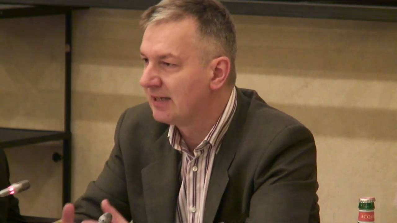 Thomas Christiansen - Maastricht University