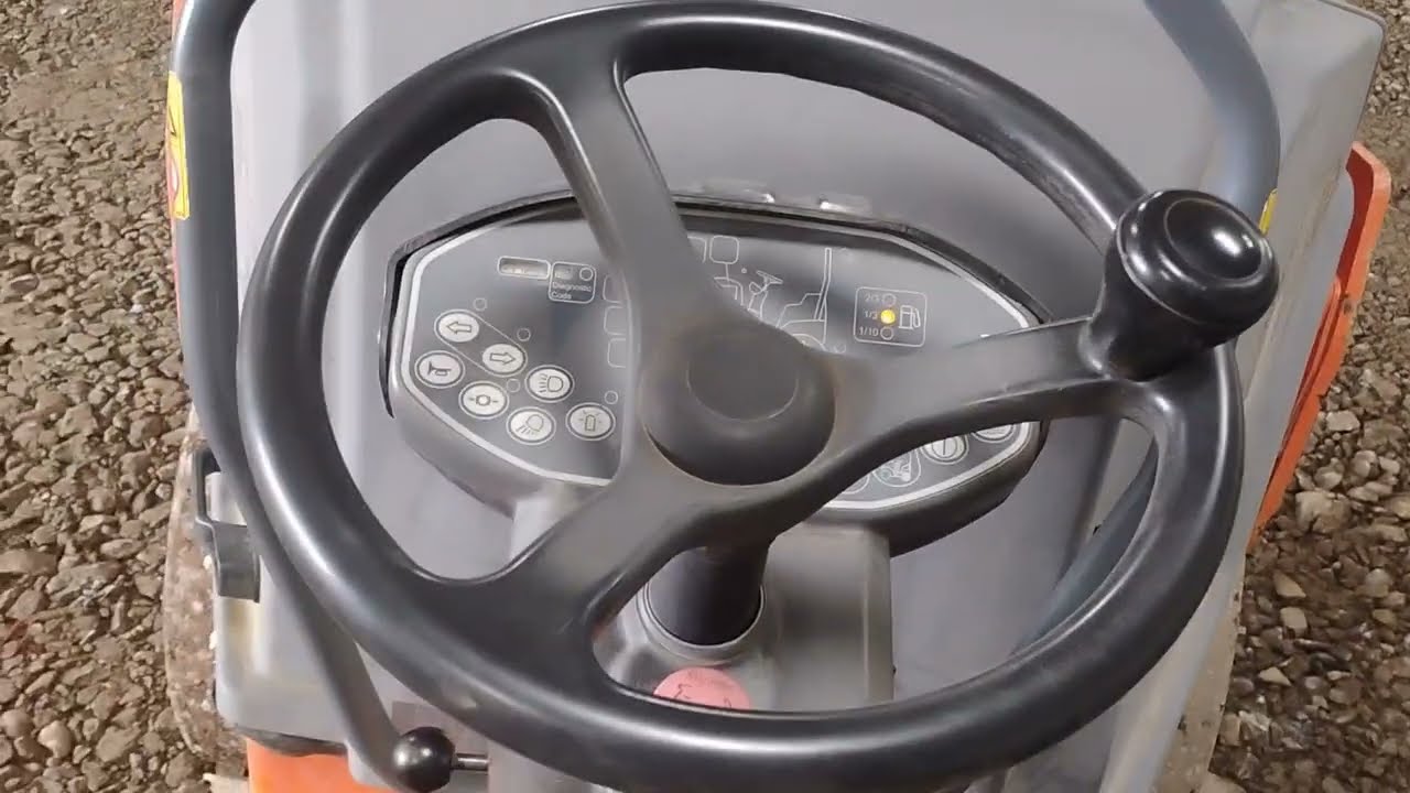 Pregătirea terenului pentru șapă la hală 