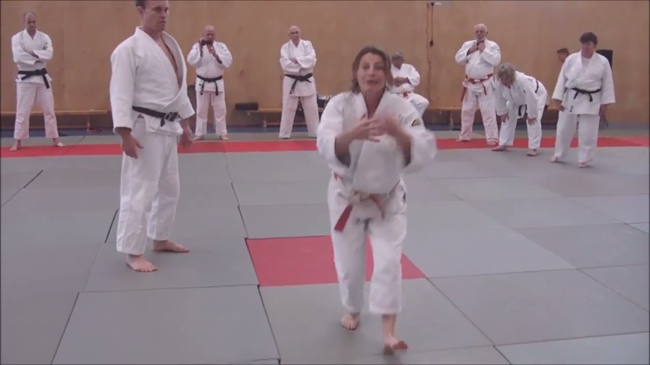 36 Breaking Balance With Your Weight - Jane Bridge Enhancing BJC Coaching Skills Part 1