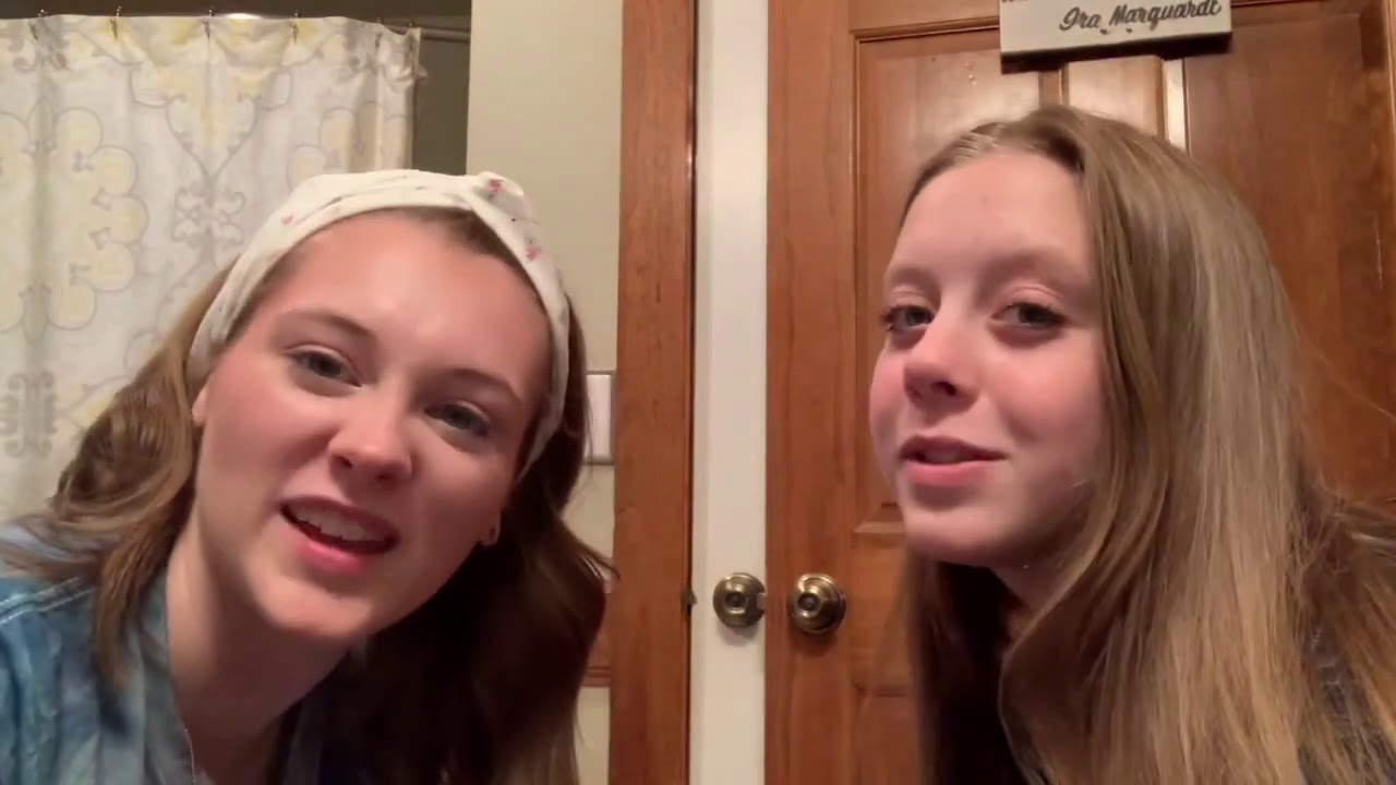 My best friend does my makeup