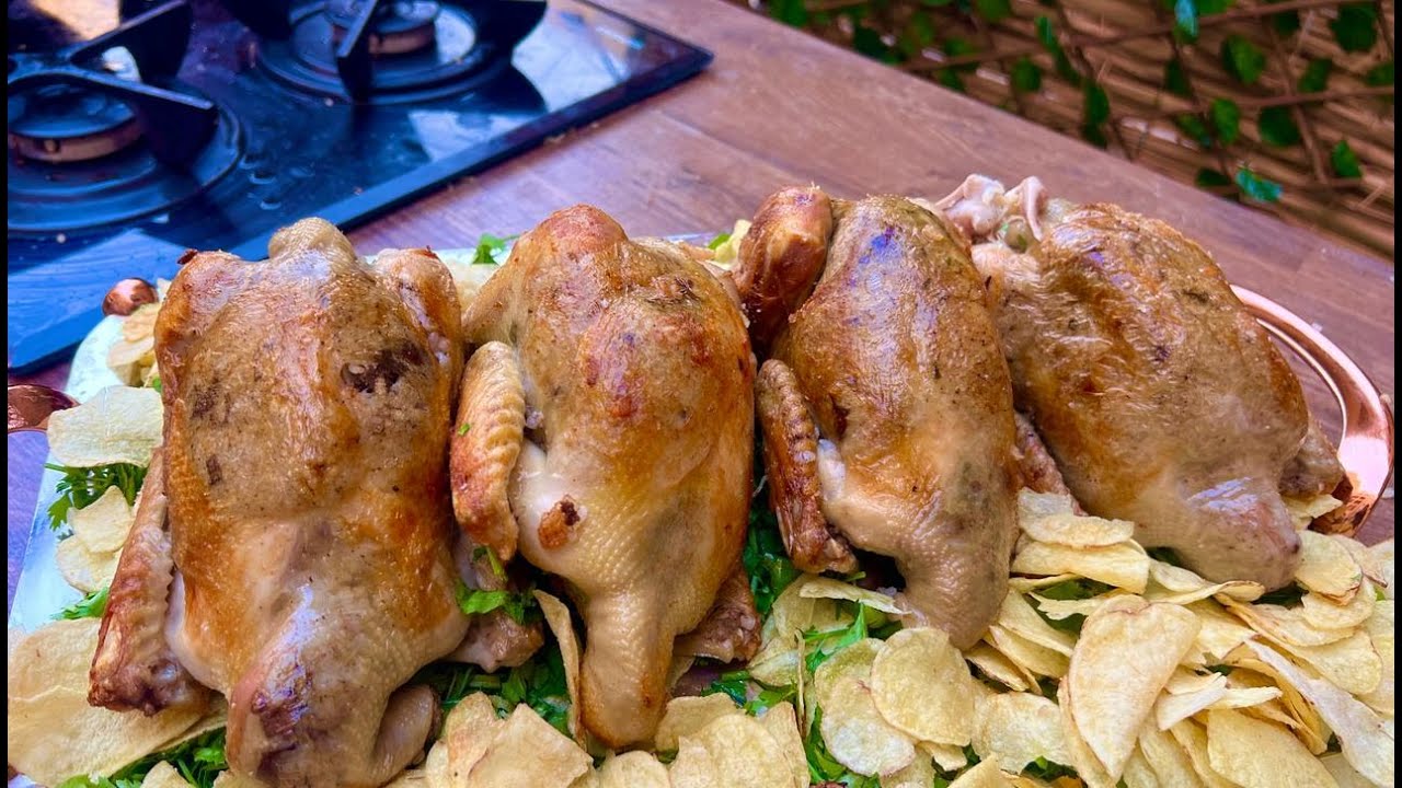 فراخ شامورت وزن كيلو  عملنا بيها عظمه 👌❤️محشيه بالأرز البني والكبد والقوانص