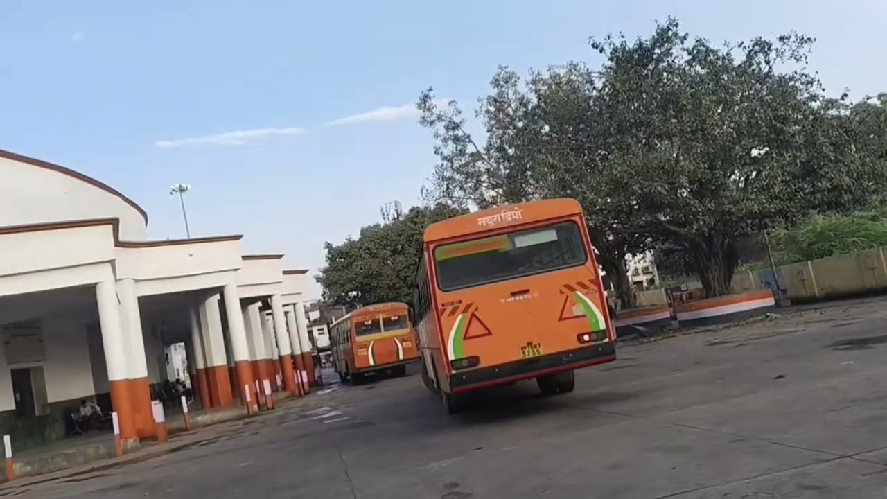 Roadways bus stand Etawah 🚌🚍