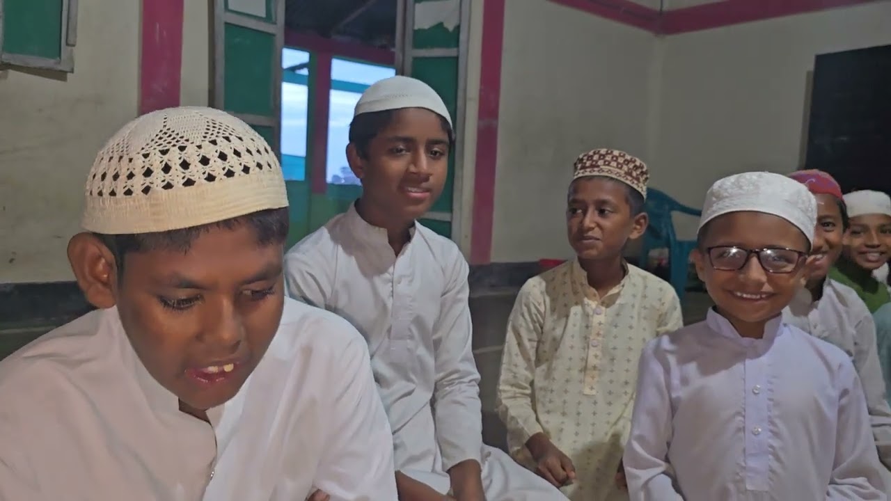 তোতা ভাইয়ের জন্য সবাই দোয়া করবেন। 