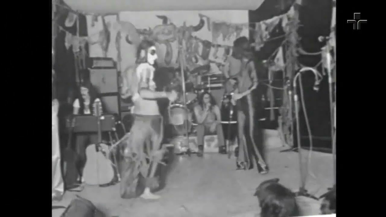 Secos e Molhados - Mulher Barriguda - Ao Vivo - 1973. (Leia a descri&ccedil;&atilde;o)