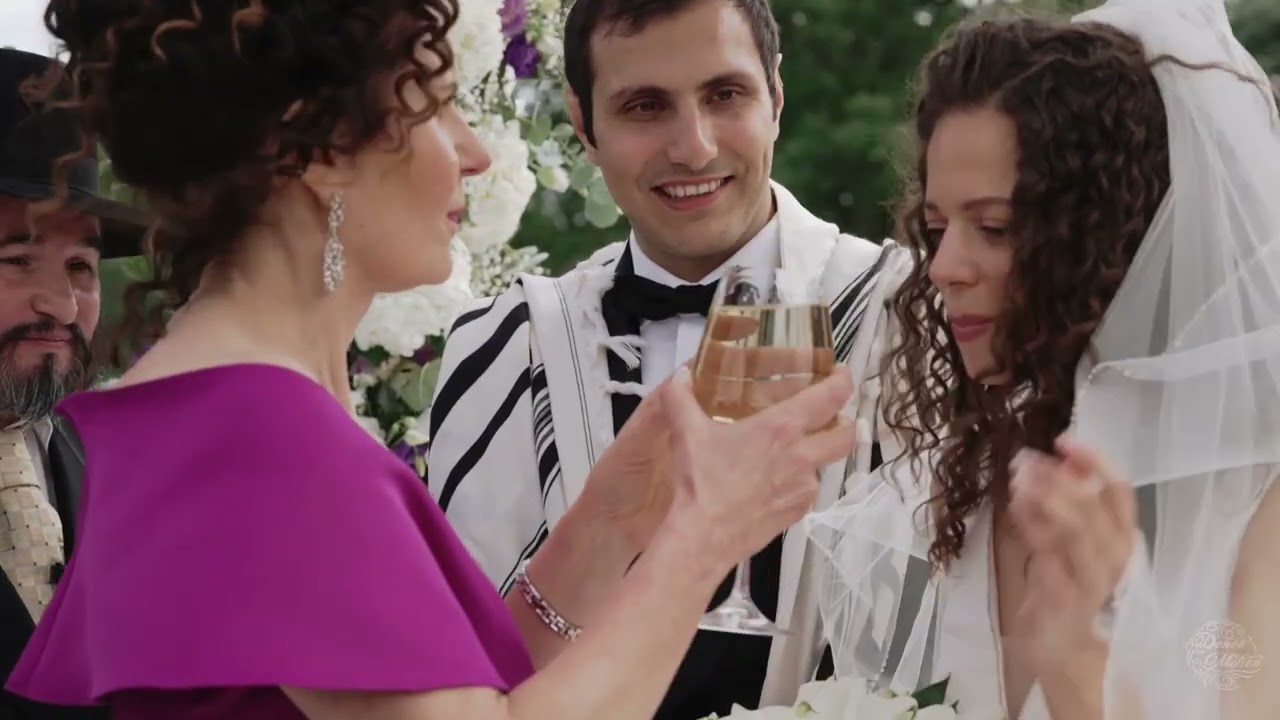 Jewish Wedding at Offley Place, Hitchin, UK