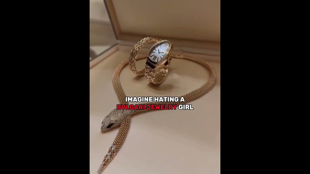 she a iicon ✨️ #blackpink #lisa #bvlgari #yg #shorts #explore #fyp