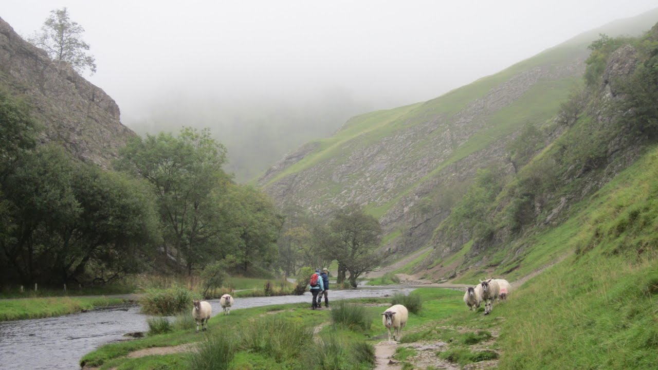 Dovedale Circular Walk, Peak District Walks In Derbyshire, England, UK