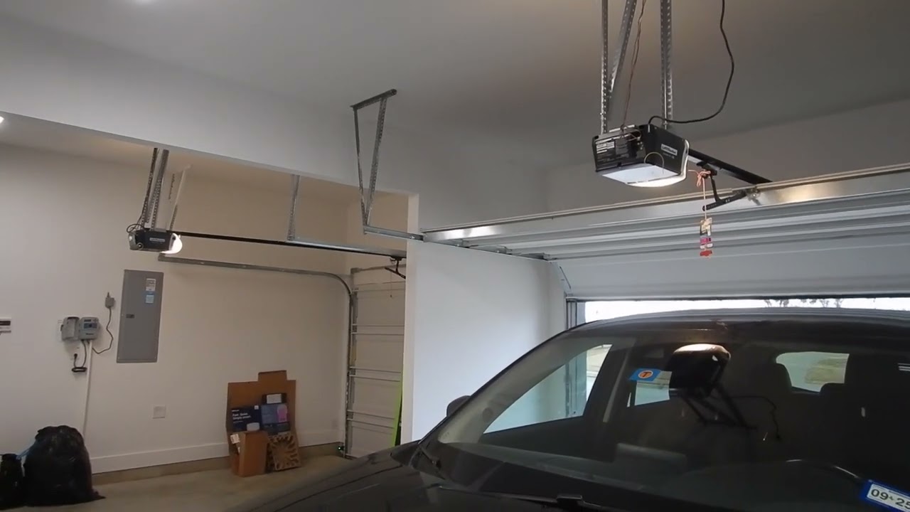 5G. Overhead Doors
