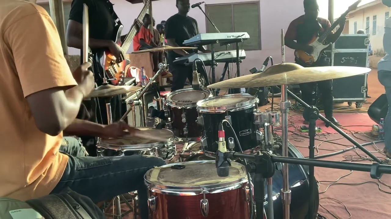 This Reggae Groove is too much 🔥🔥Ghana Gospel Music to the Top‼️‼️KING GEORGE ON DRUMS..😍🔐🙏