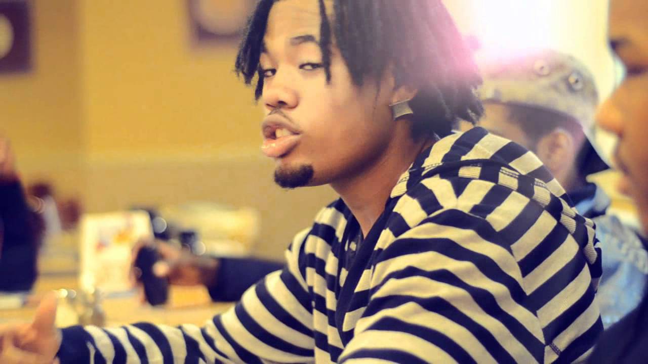 King Sumo Ft. Dinero-Futuristic