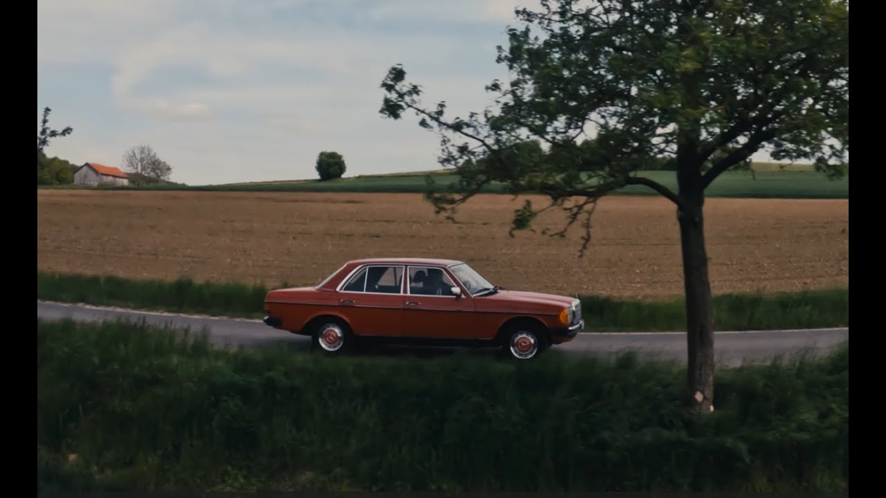 FPV MB W123 chase! Onetake!