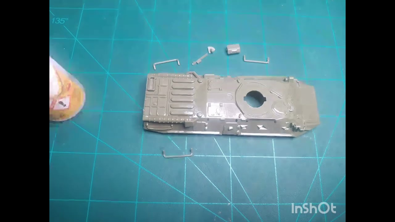 BTR 80 Armored Personnel Carrier escala 1:72