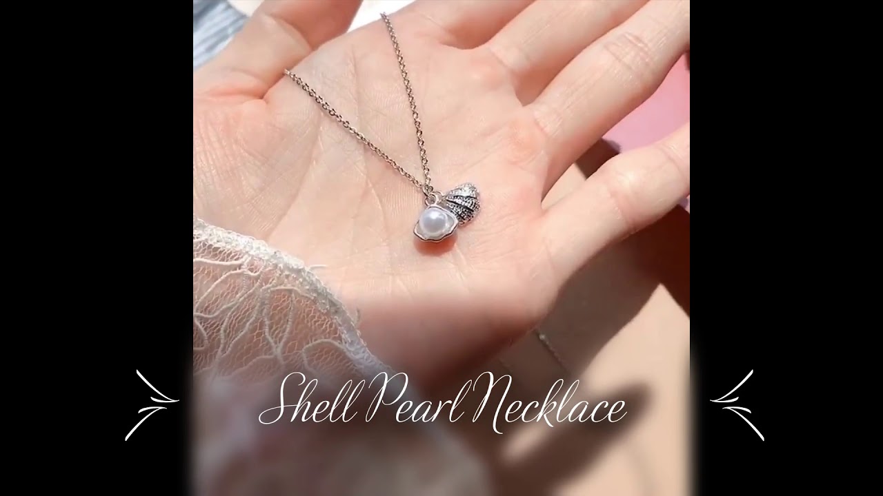 Shell Pearl Necklace