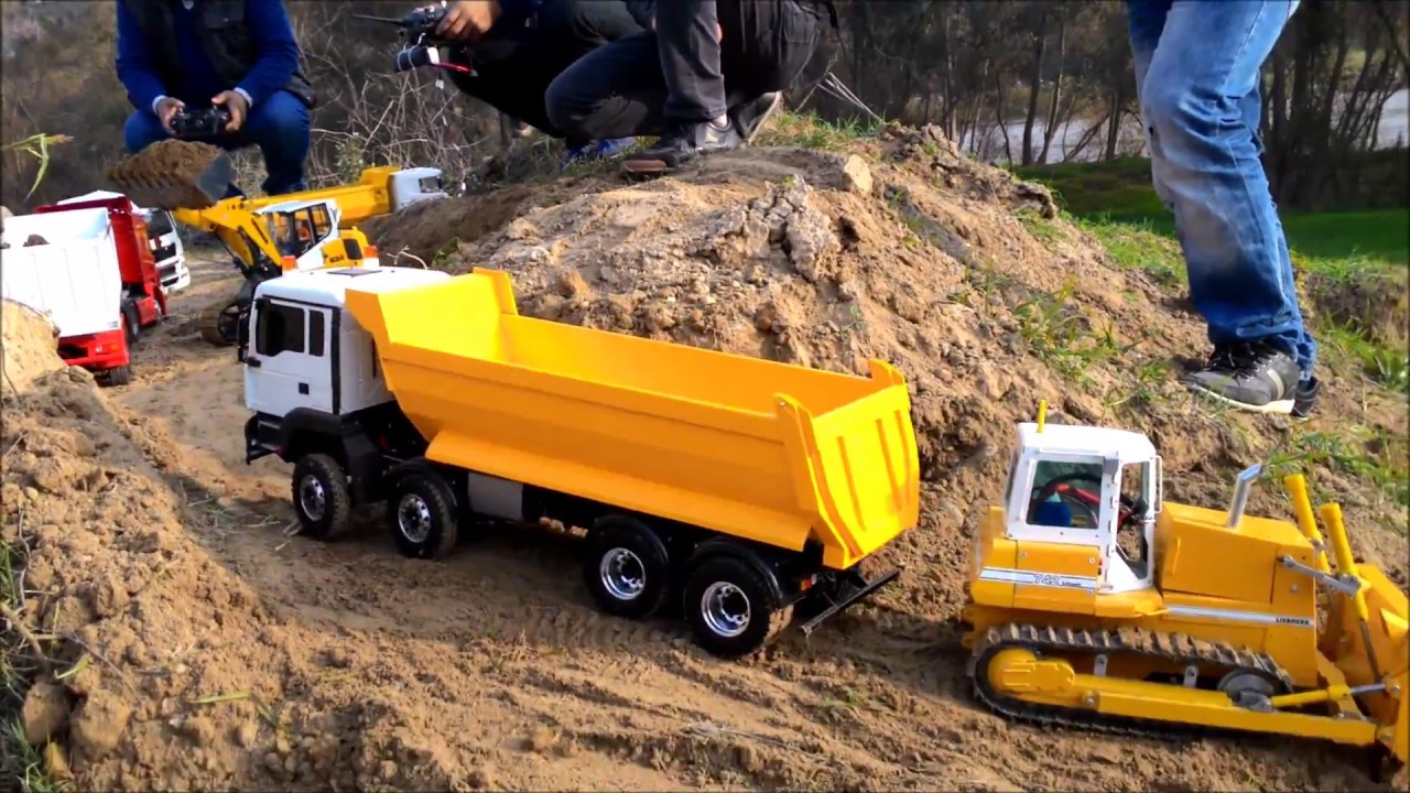 #4 Buluşma / Meet 08.11.2015 | Liebherr PR 742 Stalh Leimbach RC Dozer pushing dirt making road
