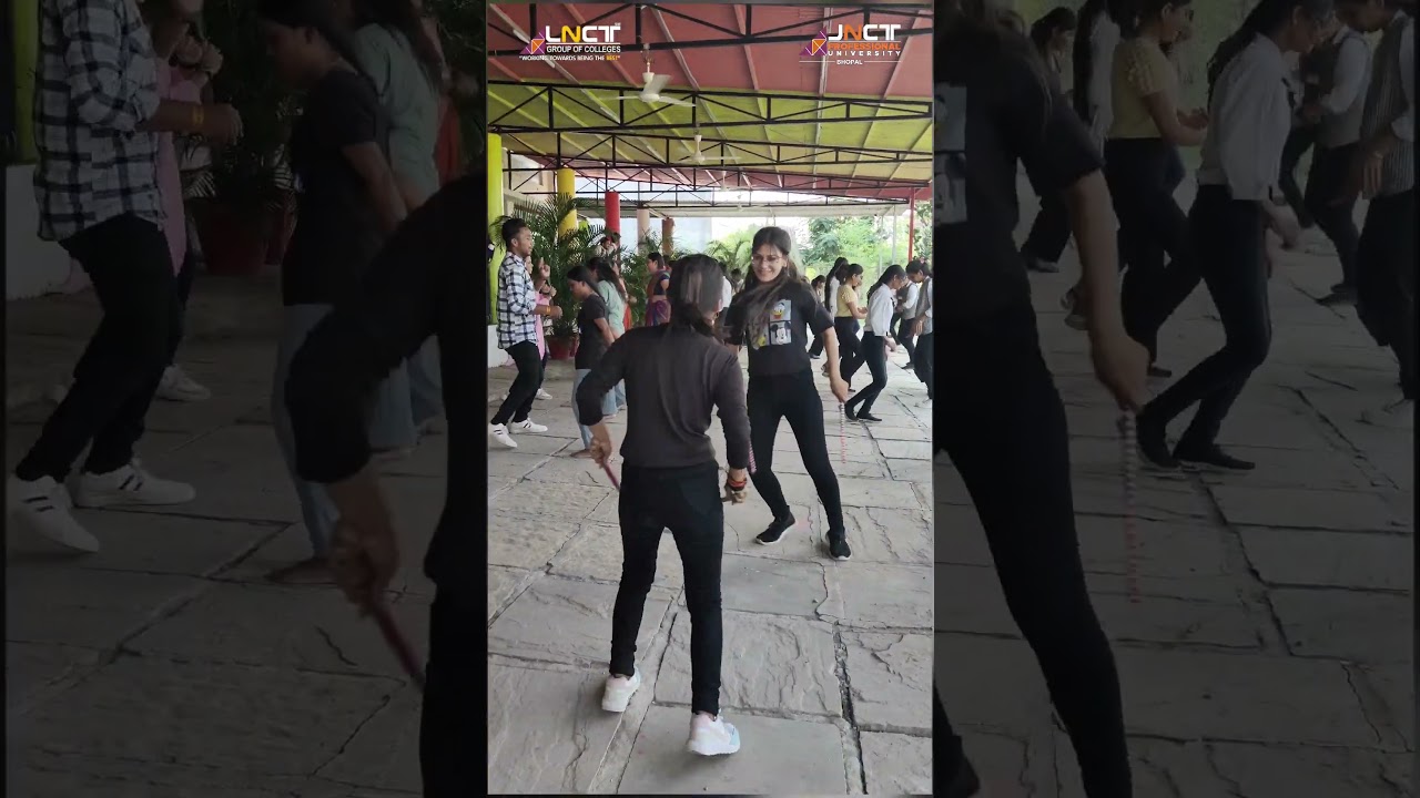 Practice makes perfect! #JnctCampus  College students are in full swing with their Garba practice 💃🕺