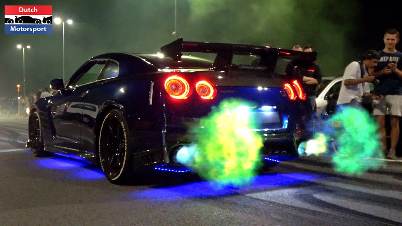 Mental JDM Car Meet! - Street Drifts & Burnouts