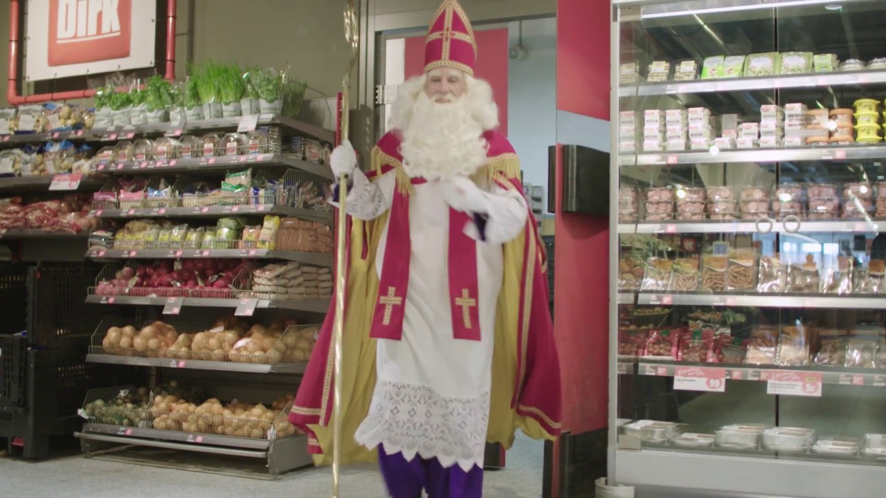 Sinterklaas verrast klanten Dirk van den Broek