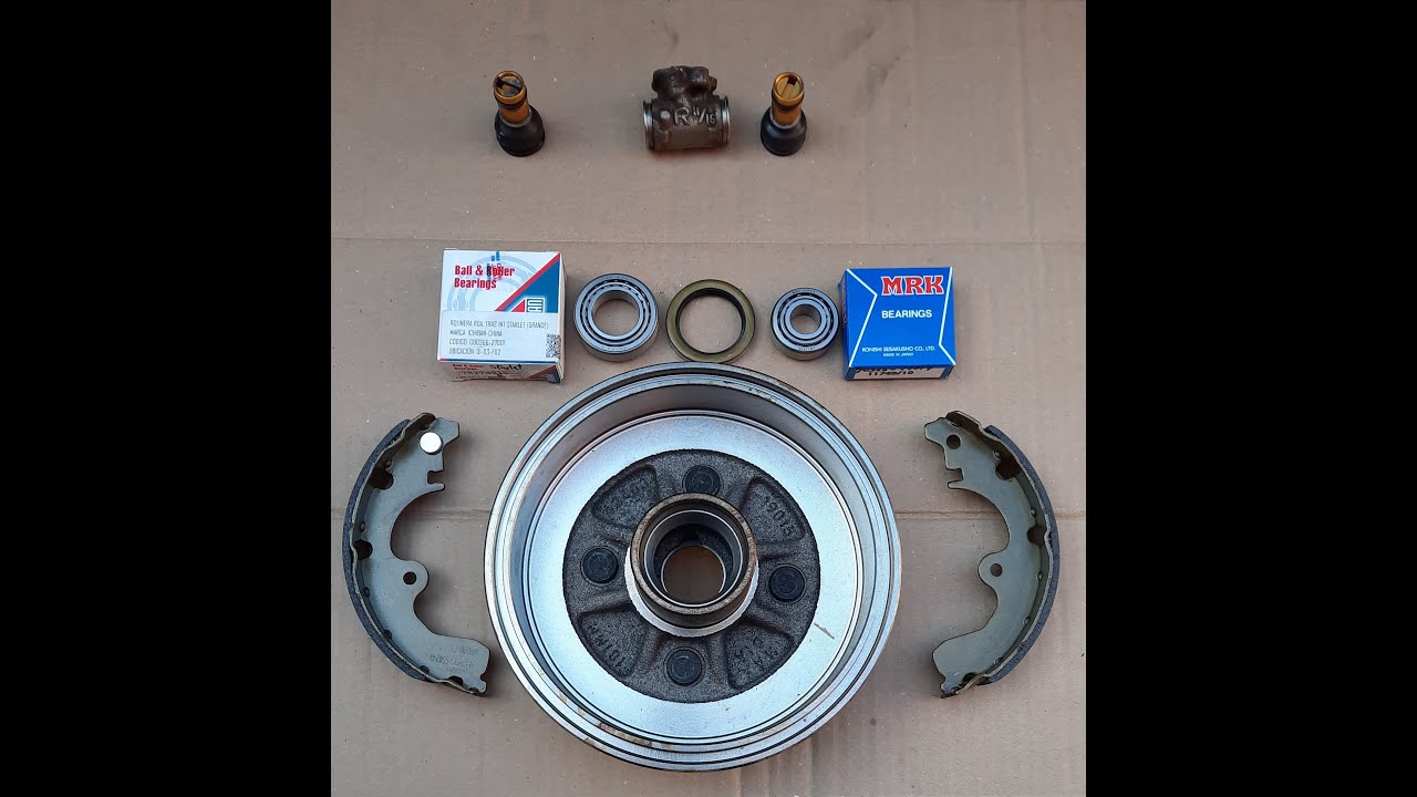 COMO ENGRASAR RODAMIENTOS DE FRENOS EN UN TOYOTA STARLET.