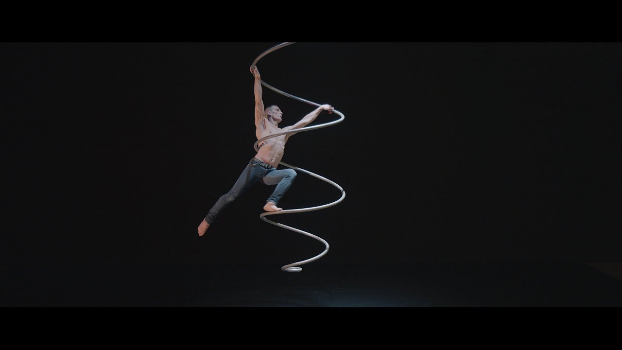 Puzzle - Kathleen Turner OFFICIAL VIDEO