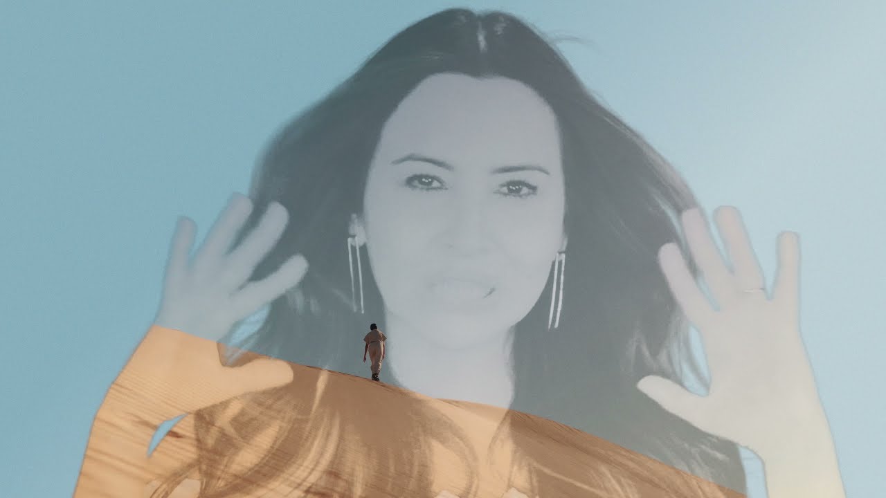 Javiera Mena & Myriam Hernández - Dunas (Official Video)