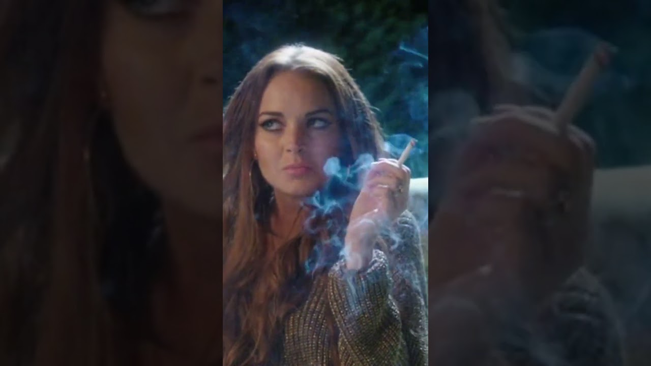 Lindsay Lohan, smoking hot