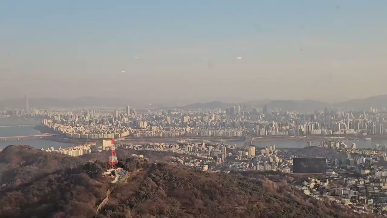 남산타워 전망대에서 (구정, 설 전날) 