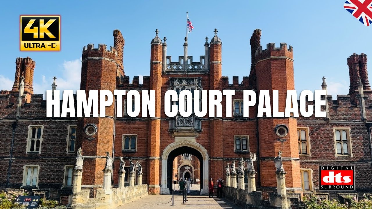 Tour of Hampton Court Palace in Surrey, England