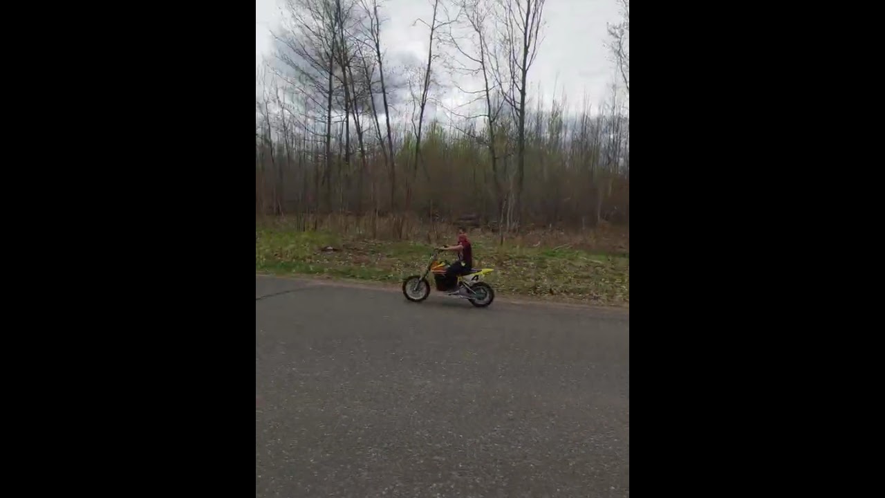 Vitacci Rider 10  125cc Youth ATV  and  Razor MX650 Dirt Rocket