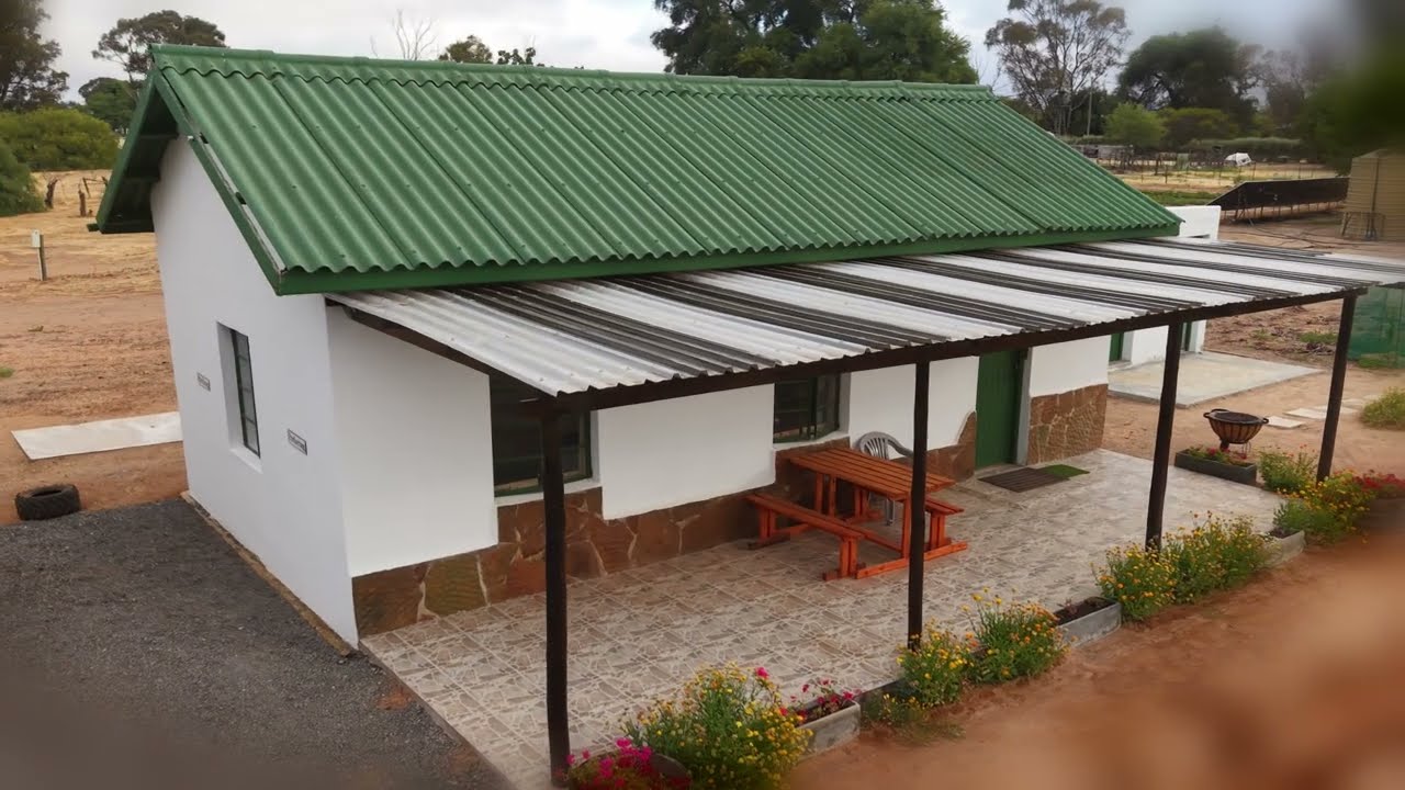 RULYN COTTAGE - OVERNIGHT STOP KGALAGADI  ROUTE FROM CAPE TOWN