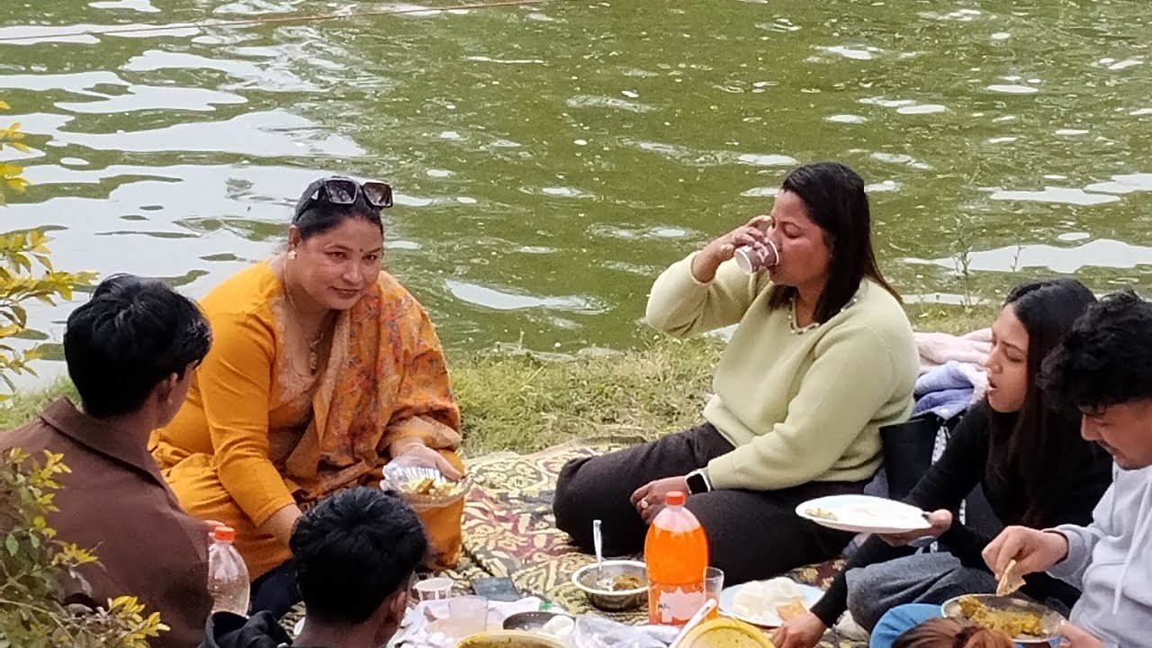 गोकर्णेश्वर पिक्निक कति धेरै आज
